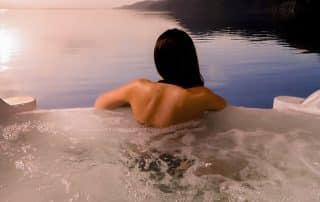 Are Salt Water Tubs Better Than Conventional Tubs?